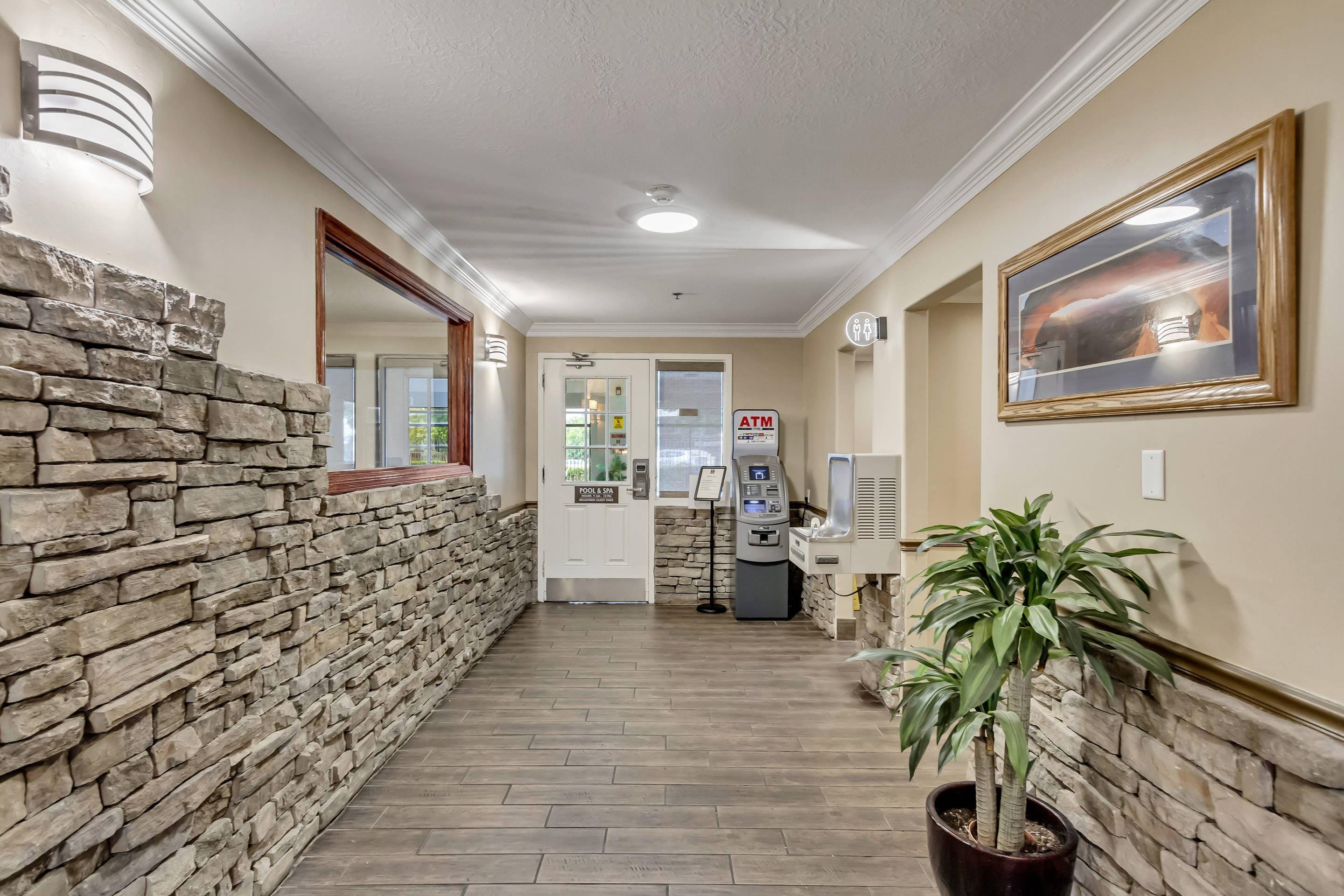 Interior corridors | Comfort Inn Murray - Salt Lake City South