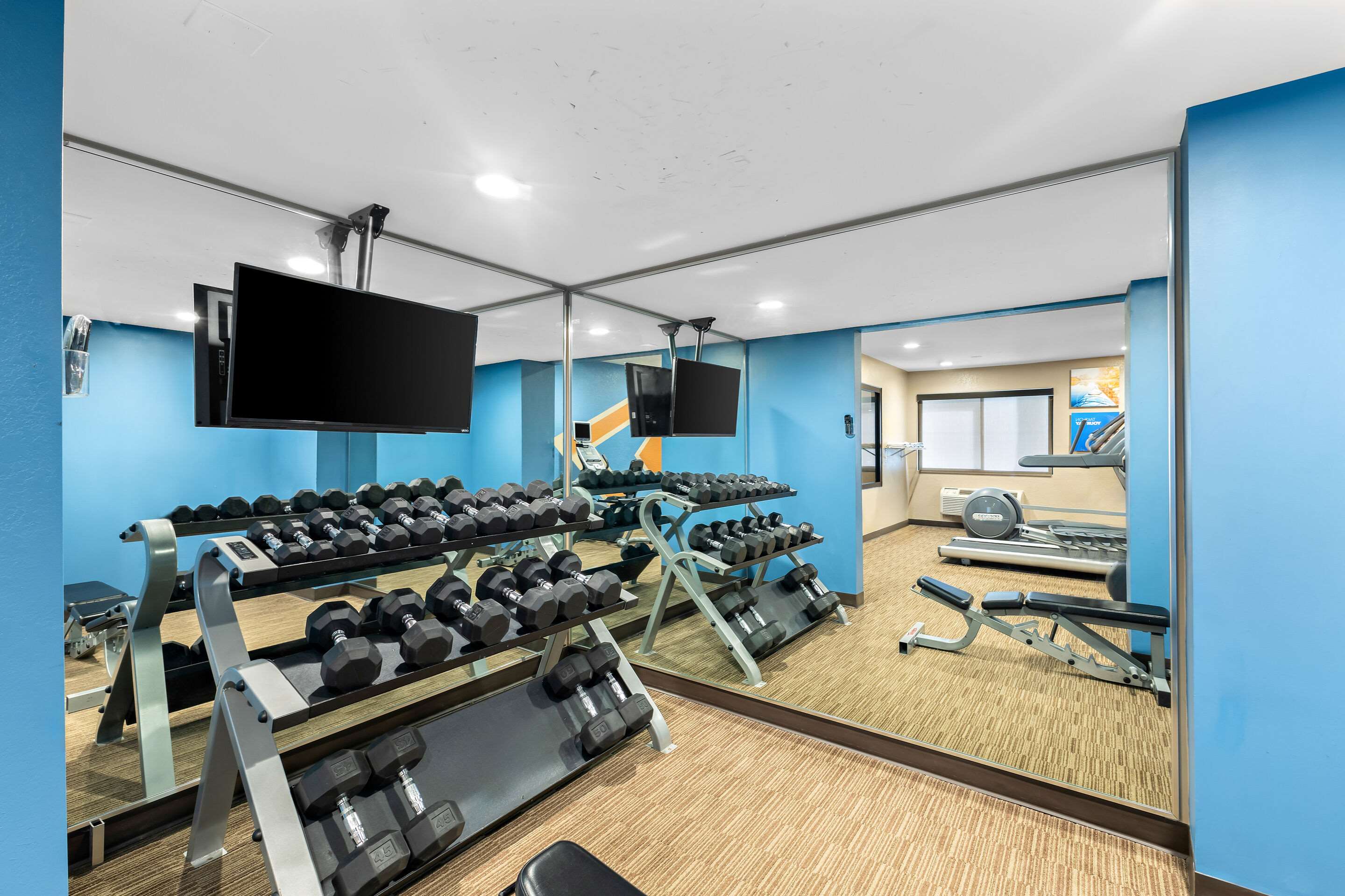 Fitness center | Comfort Inn Layton - Salt Lake City
