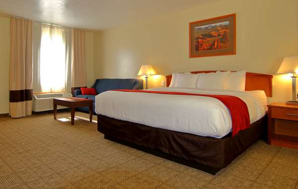  - Comfort Inn Richfield - I-70, Exit 37