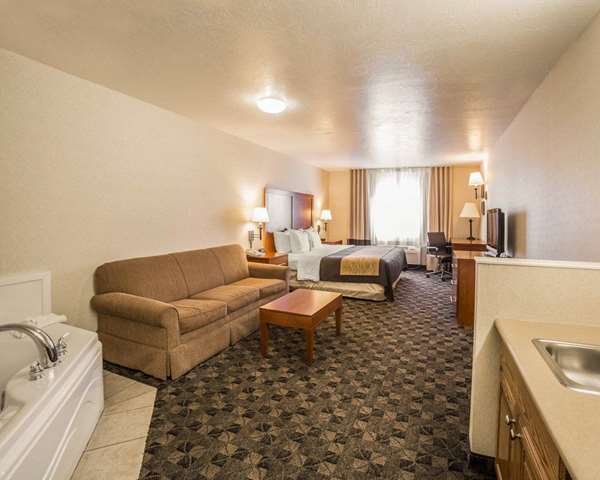 Suite - Comfort Inn Beaver - I-15, Exit 109