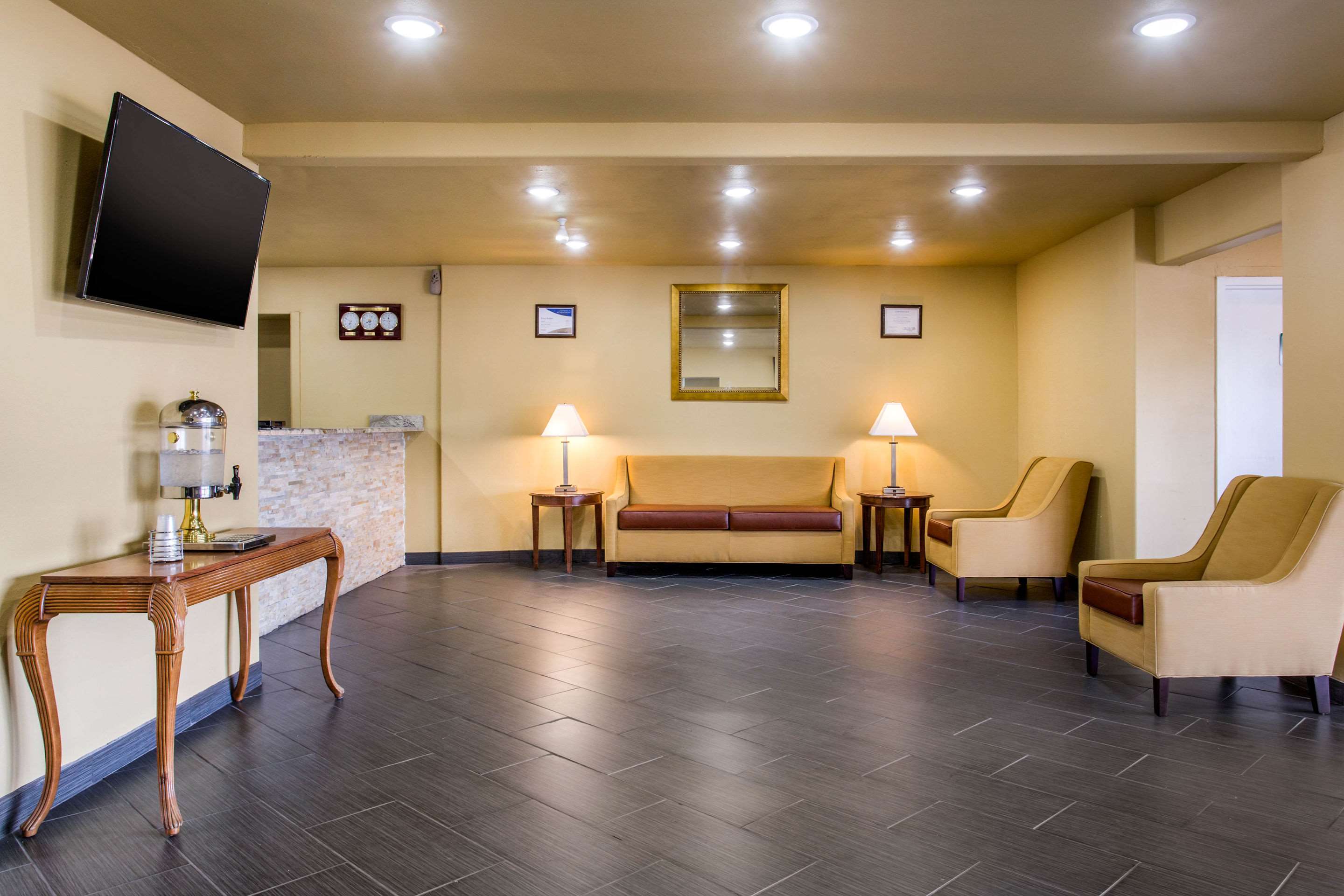 Spacious lobby with sitting area