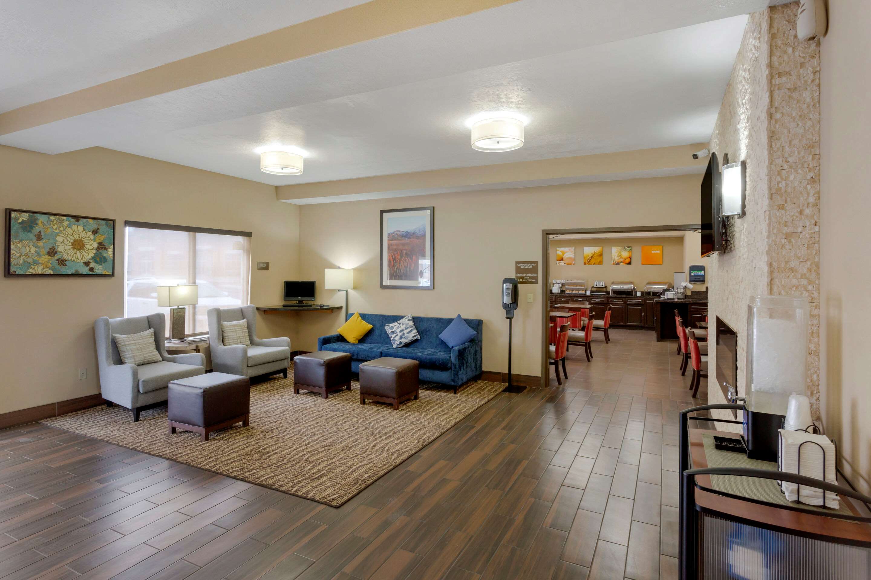 Hotel lobby | Comfort Inn & Suites Woods Cross - Salt Lake City North