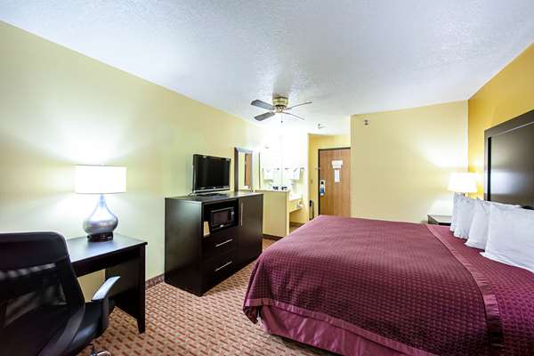  - Rodeway Inn & Suites Monticello