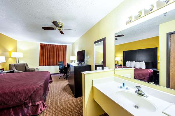  - Rodeway Inn & Suites Monticello