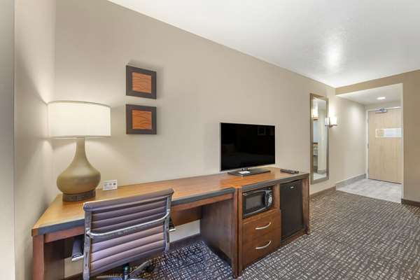  - Comfort Inn & Suites Orem - I-15, Exit 269
