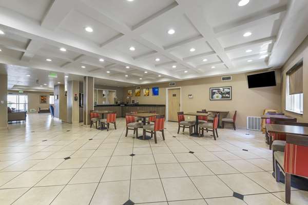 Amenities - Comfort Inn & Suites Orem - I-15, Exit 269