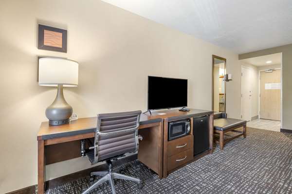Suite - Comfort Inn & Suites Orem - I-15, Exit 269