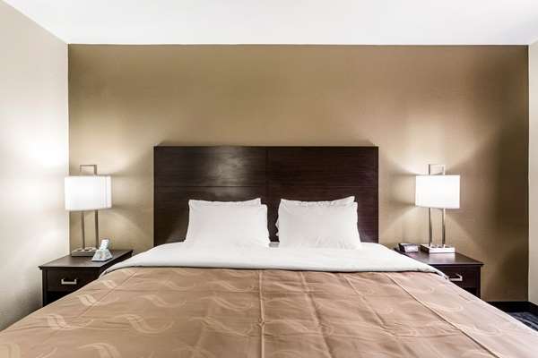  - Quality Inn Downtown Salt Lake City - I-15 & I-80, Exits 306 & 307