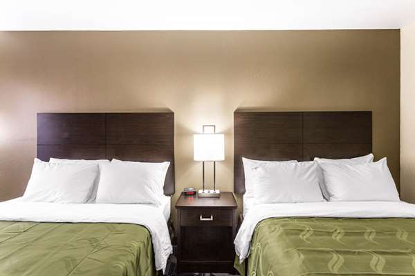  - Quality Inn Downtown Salt Lake City - I-15 & I-80, Exits 306 & 307
