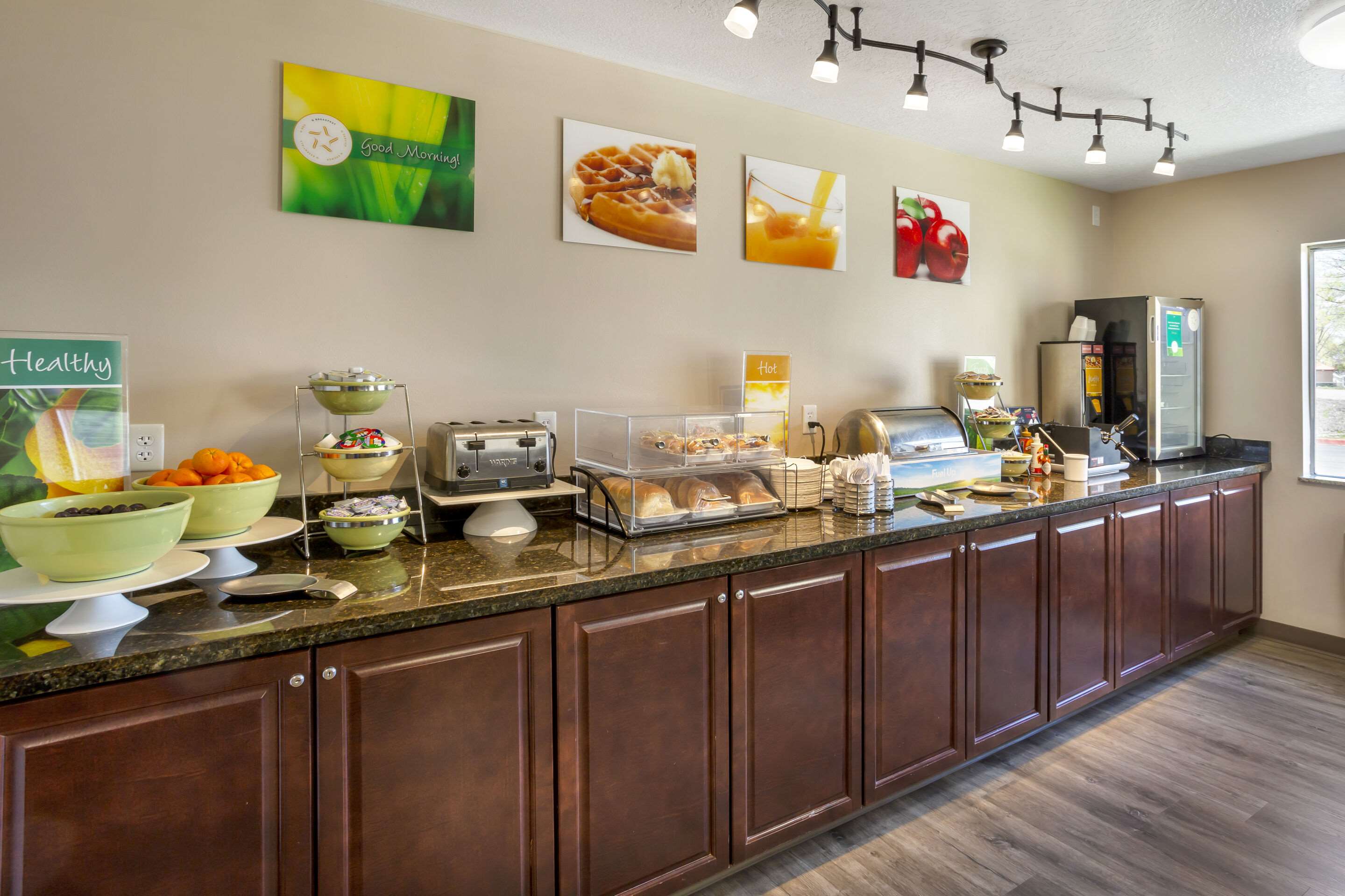 Breakfast counter