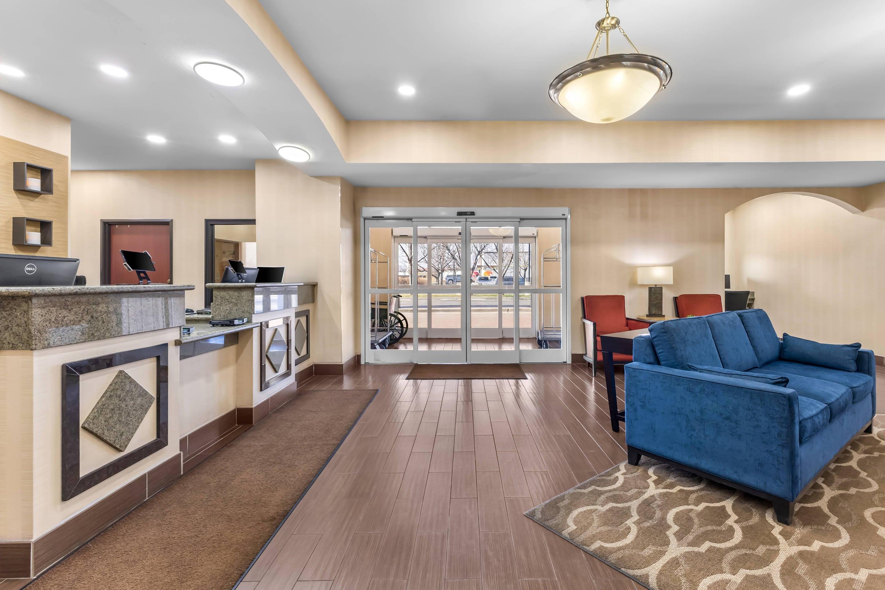Hotel lobby | Comfort Inn Ogden near Event Center