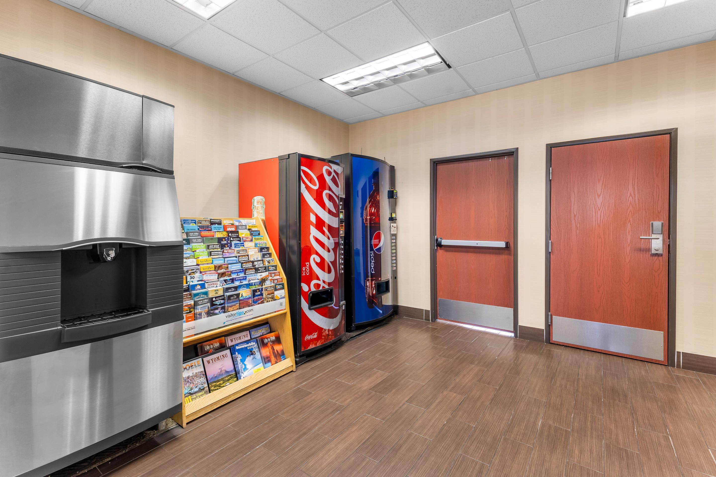 Hotel vending area | Comfort Inn Ogden near Event Center
