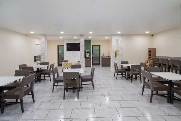 Amenities - Quality Inn & Suites Airport Salt Lake City - I-80, Exit 113