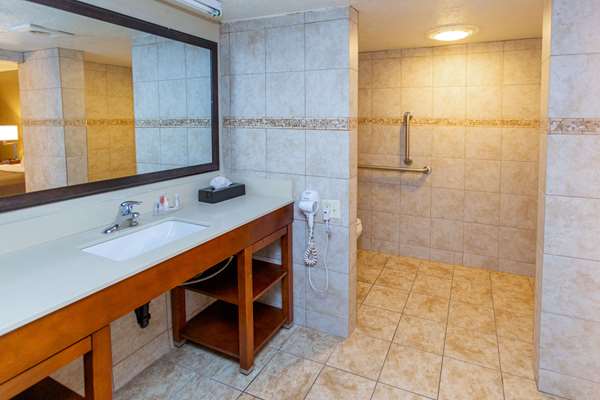  - Comfort Inn Downtown Salt Lake City - I-15 & I-80, Exits 306 & 307