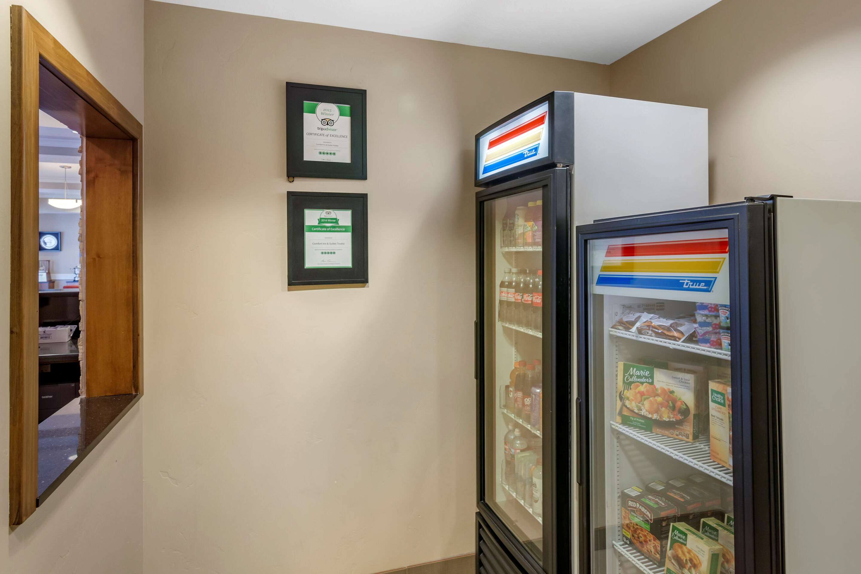 Hotel marketplace | Comfort Inn & Suites Tooele - Salt Lake City