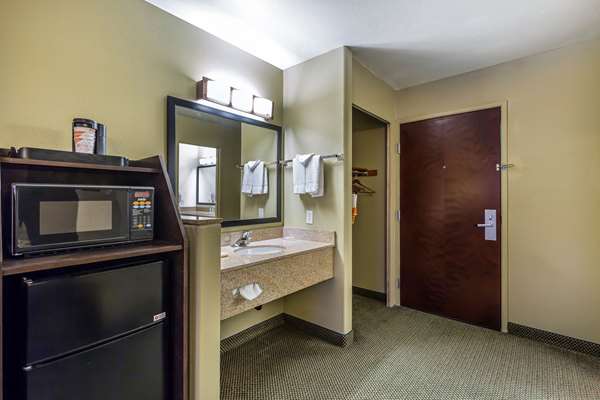  - Quality Inn Red Cliffs Washington - I-15, Exit 10