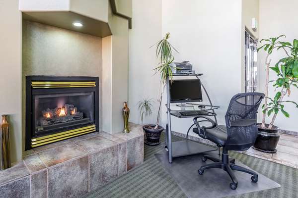 Conference Area - Quality Inn Red Cliffs Washington - I-15, Exit 10