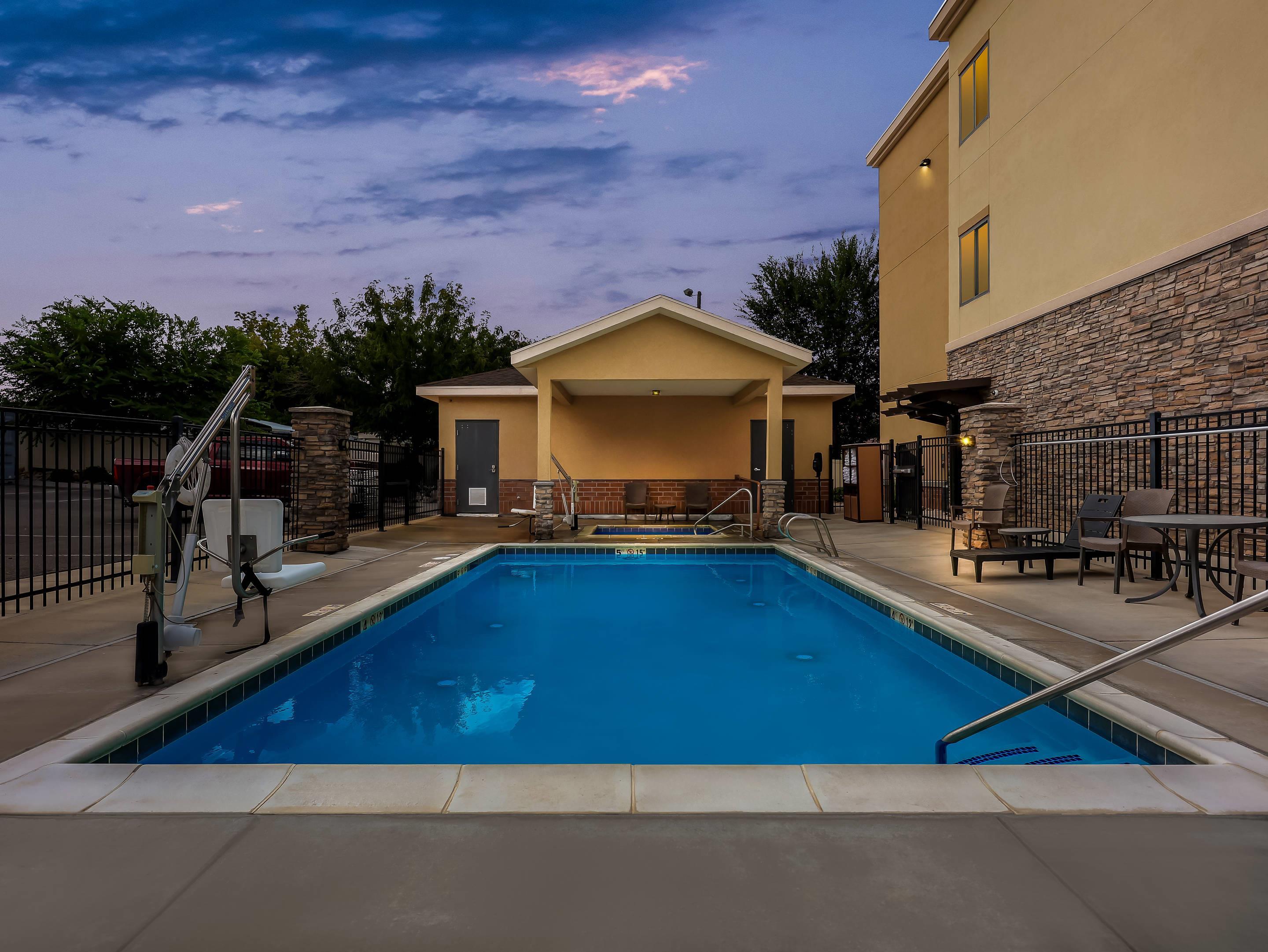 Hotel at night | Comfort Suites Moab near Arches National Park