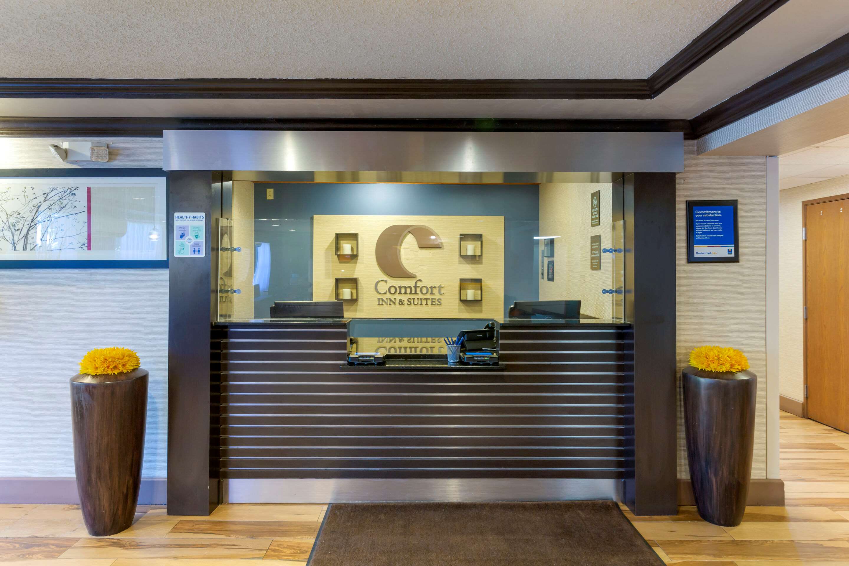 Front desk with friendly staff | Comfort Inn West Valley Salt Lake City South