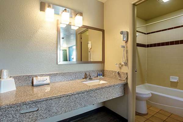  - Rodeway Inn St George - I-15, Exit 8