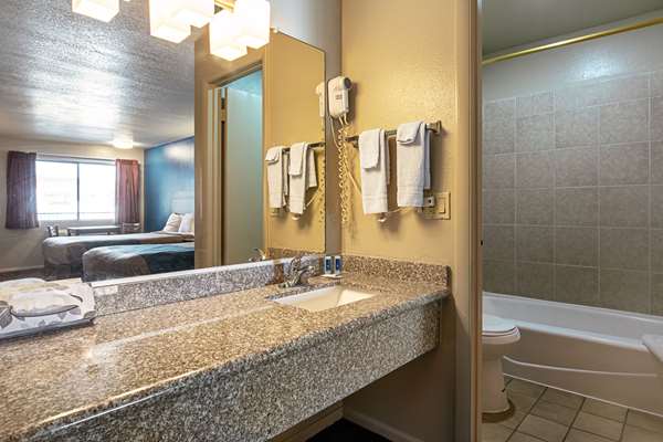  - Rodeway Inn St George - I-15, Exit 8