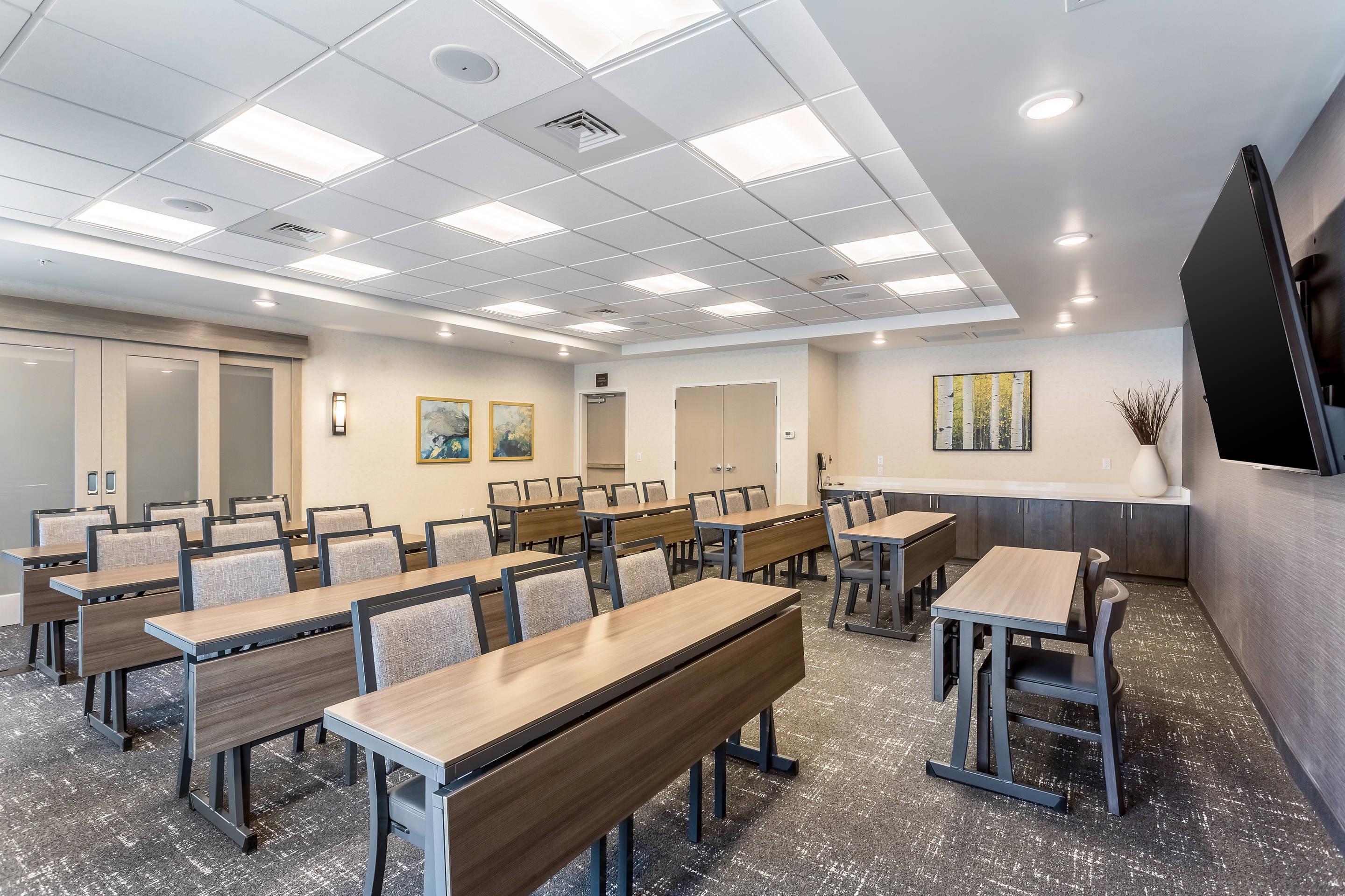Meeting room | Comfort Inn & Suites Salt Lake City Airport