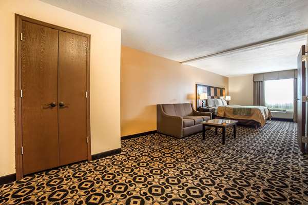 Suite - Comfort Inn Ballard