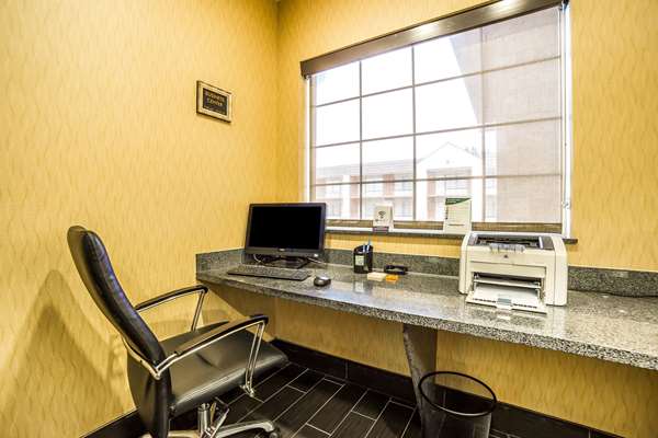 Conference Area - Comfort Inn Ballard