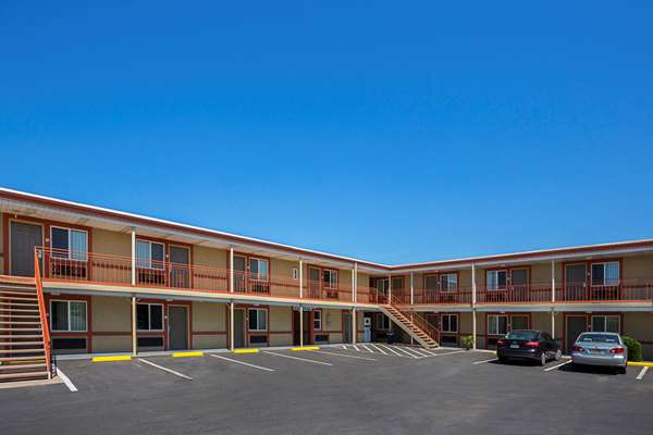 Exterior view - Econo Lodge Hurricane