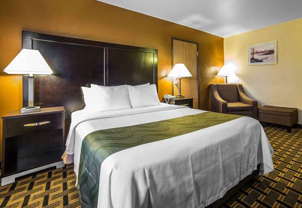  - Quality Inn Hurricane