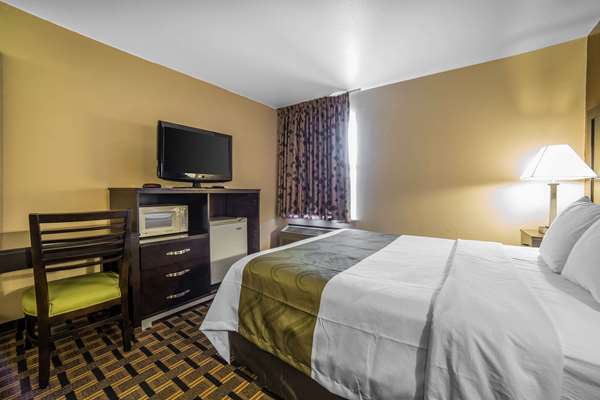  - Quality Inn Hurricane