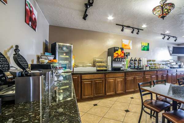 Amenities - Quality Inn Hurricane