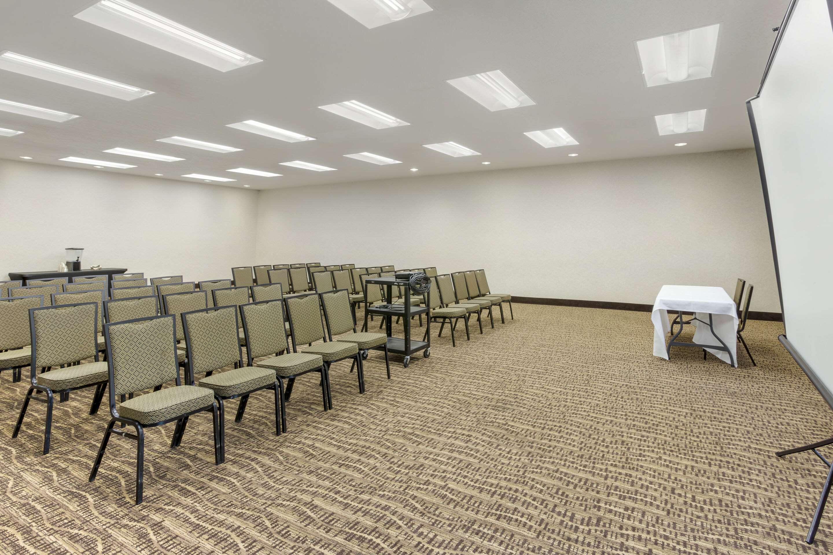 Conference Room | Comfort Suites Ogden Conference Center