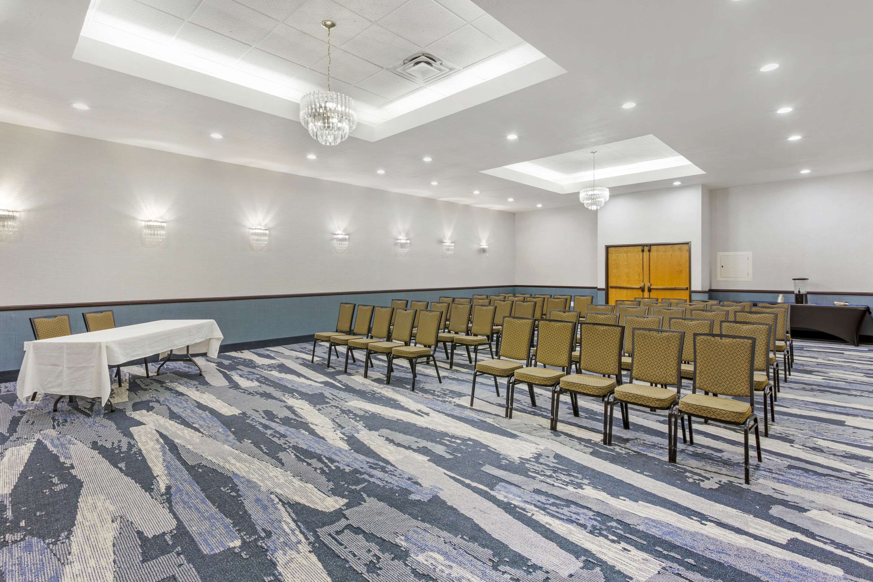 Conference Room | Comfort Suites Ogden Conference Center