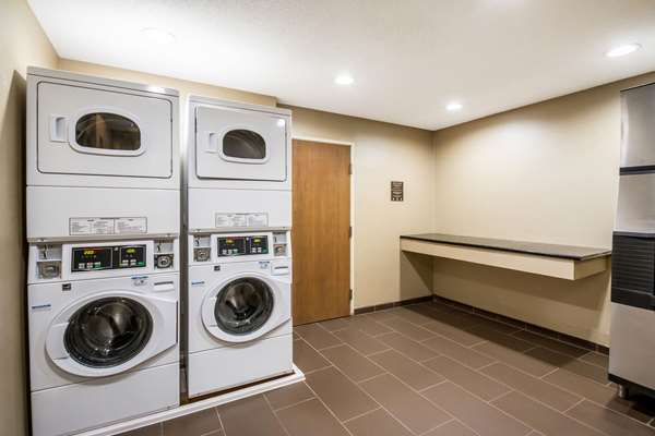 Amenities - Comfort Inn Green River