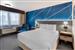Guest room with queen bed(s)