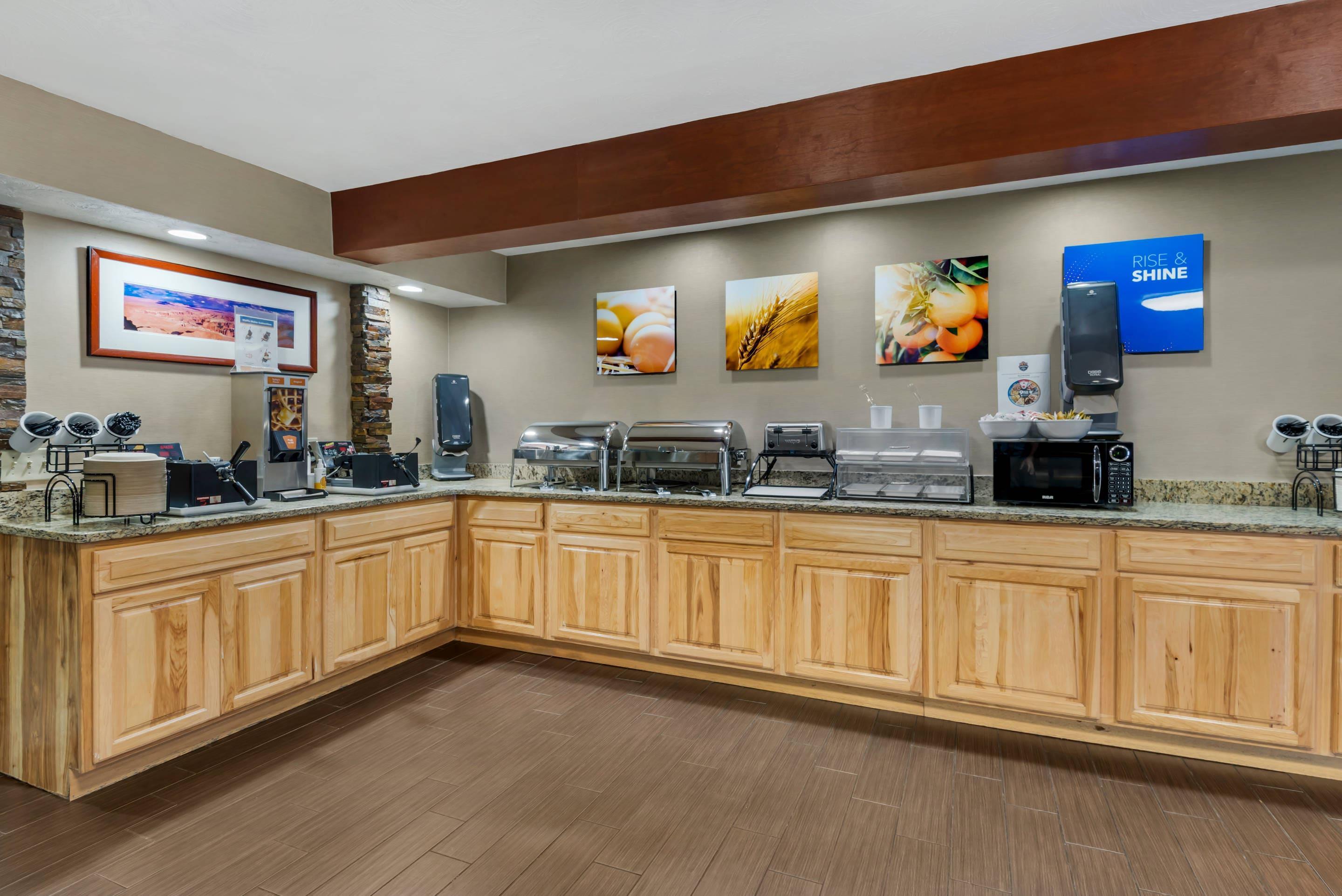Breakfast area