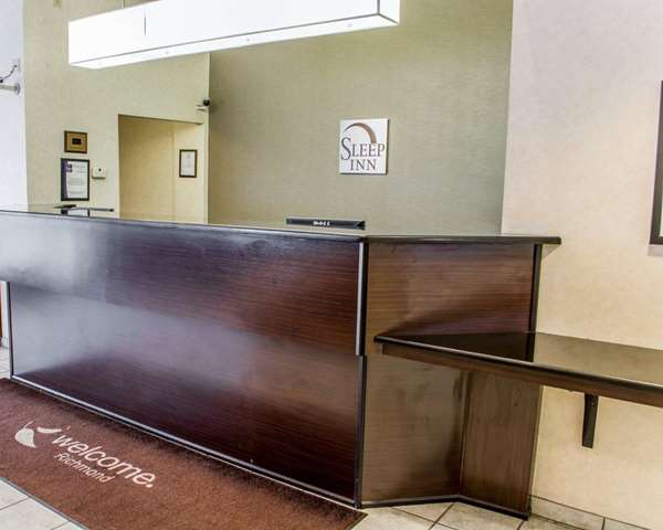  - Sleep Inn North Richmond - I-95, Exit 83