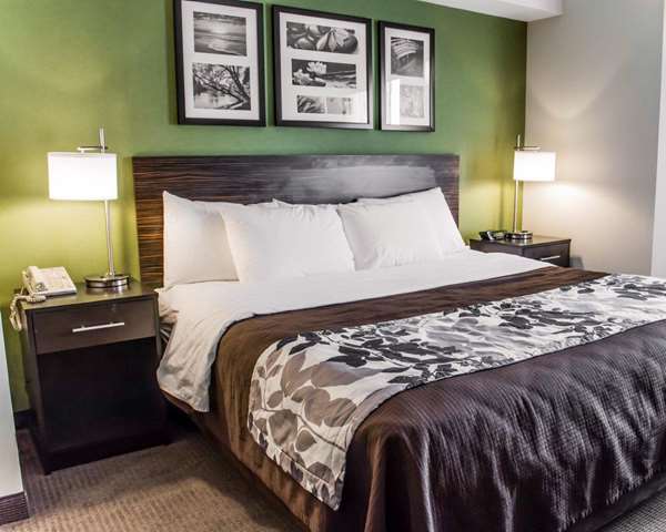  - Sleep Inn North Richmond - I-95, Exit 83