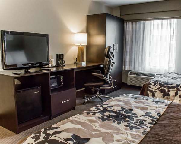  - Sleep Inn North Richmond - I-95, Exit 83