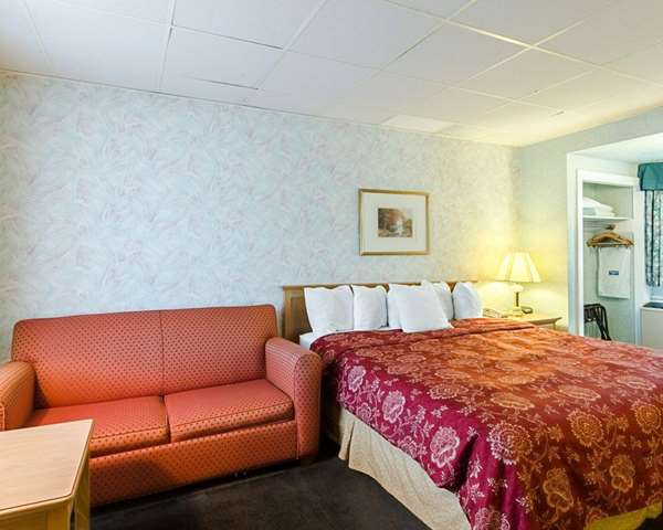  - Rodeway Inn Colony Williamsburg