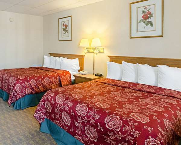  - Rodeway Inn Colony Williamsburg