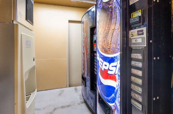  - Econo Lodge Marion