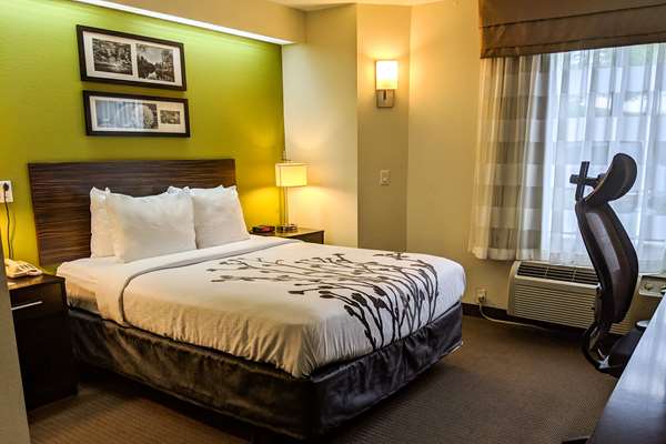  - Sleep Inn Woodbridge - I-95, Exit 158