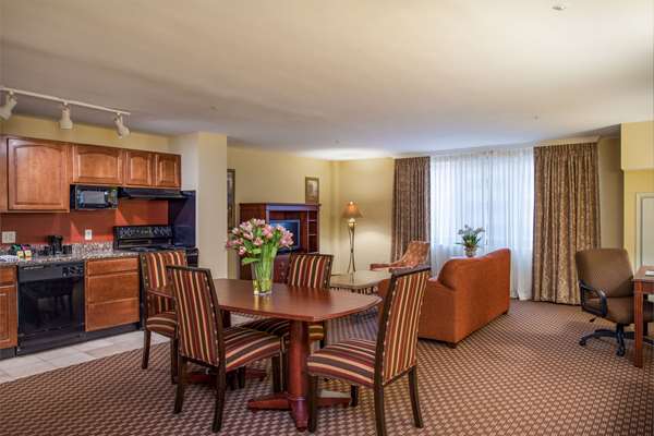  - Arlington Court Suites Hotel