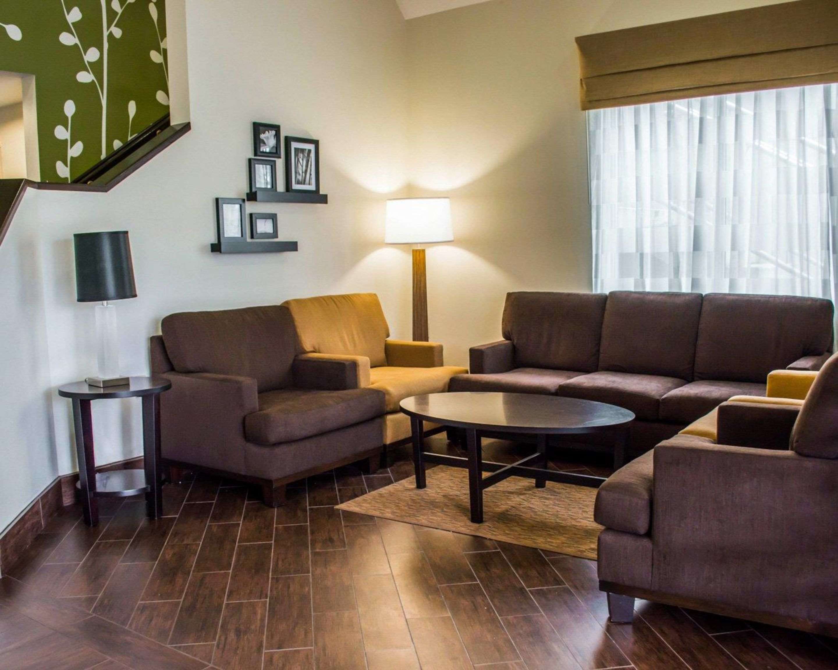 Spacious lobby with sitting area | Sleep Inn Historic