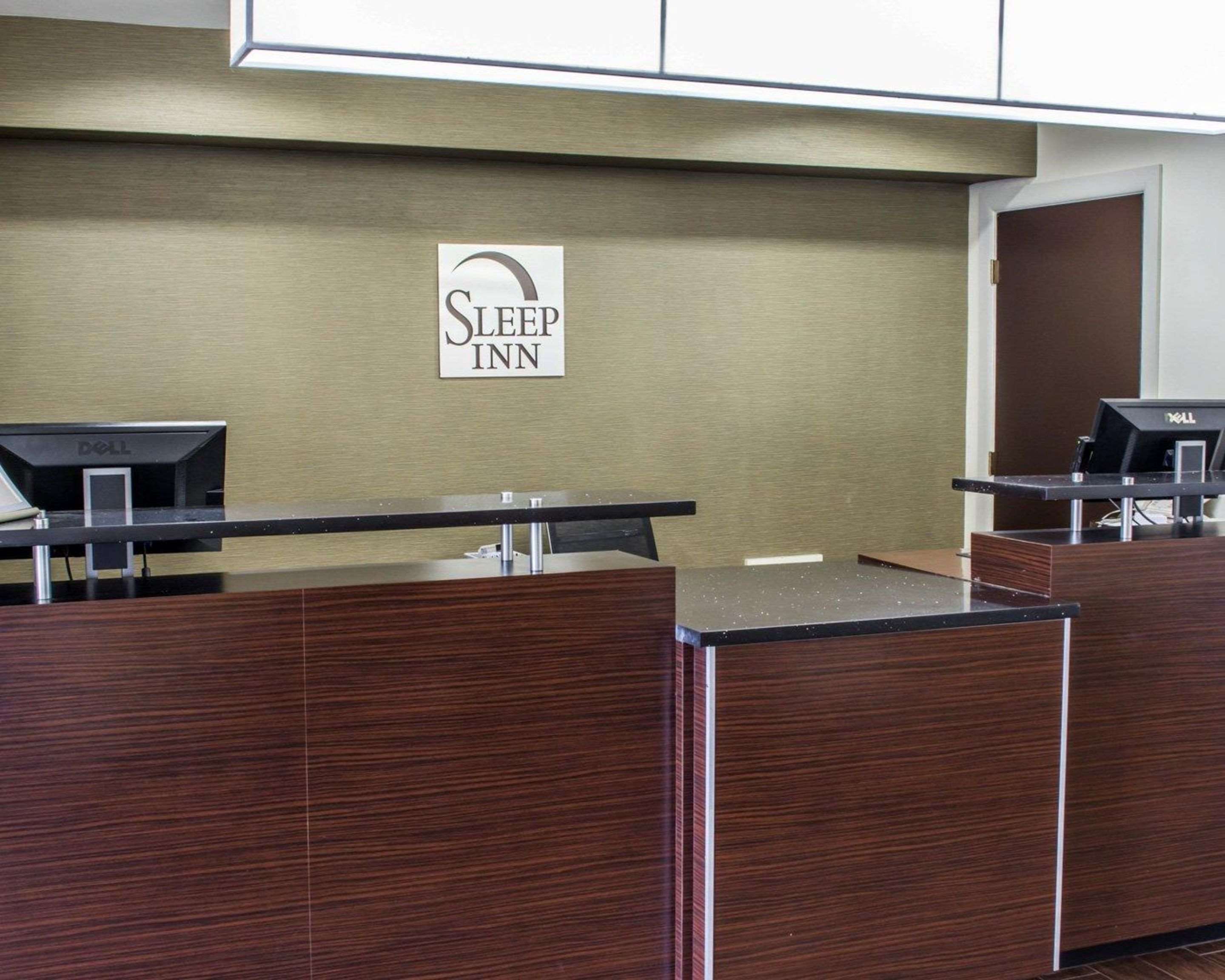 Front desk | Sleep Inn Historic