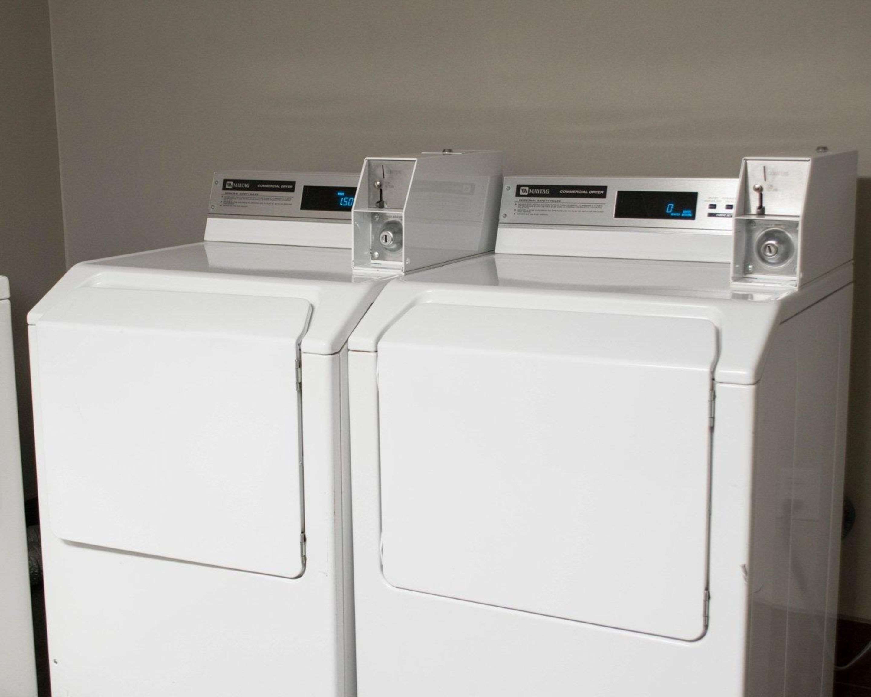 Guest laundry facilities | Sleep Inn Historic