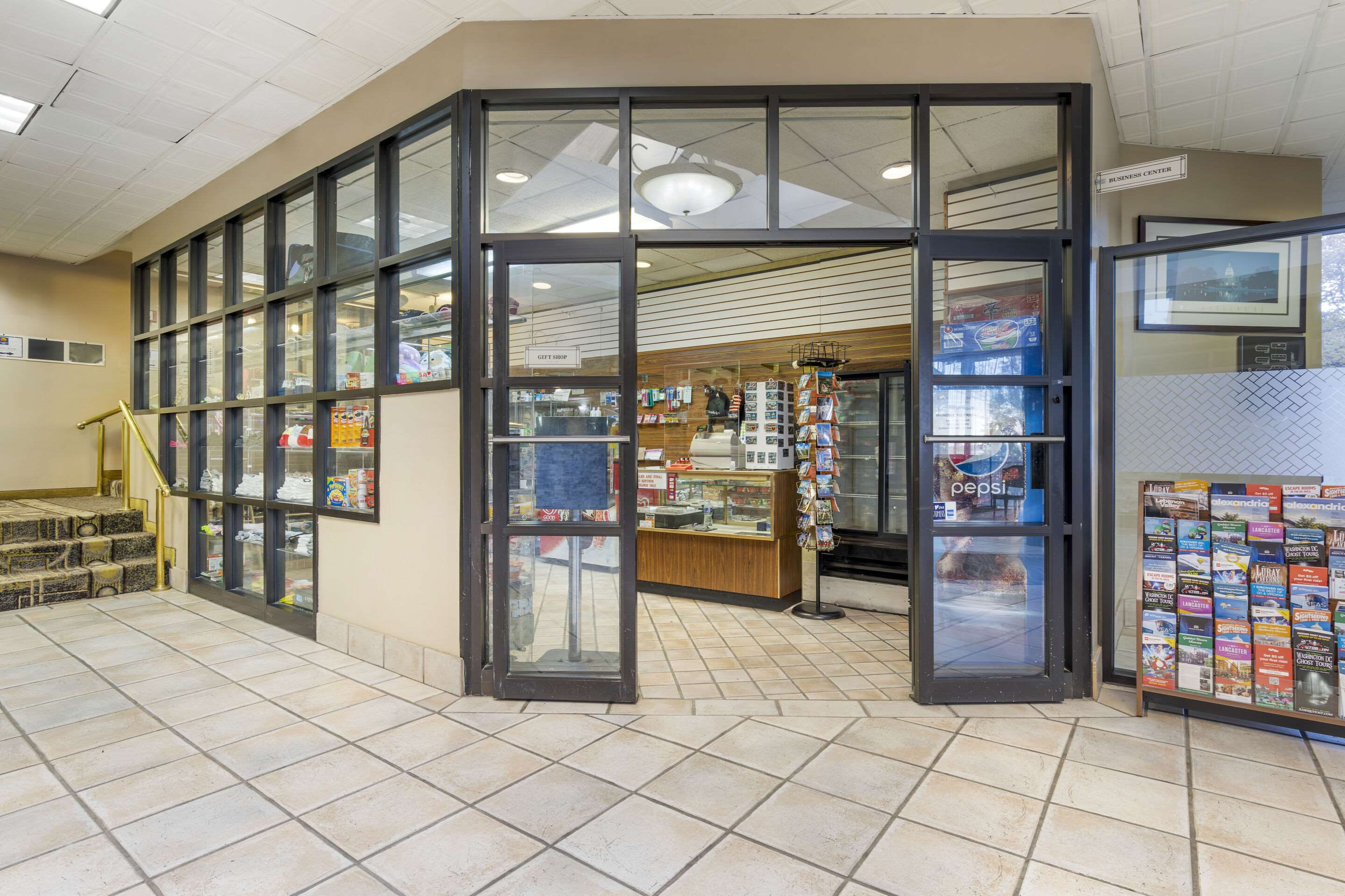 Shop and Brochures
