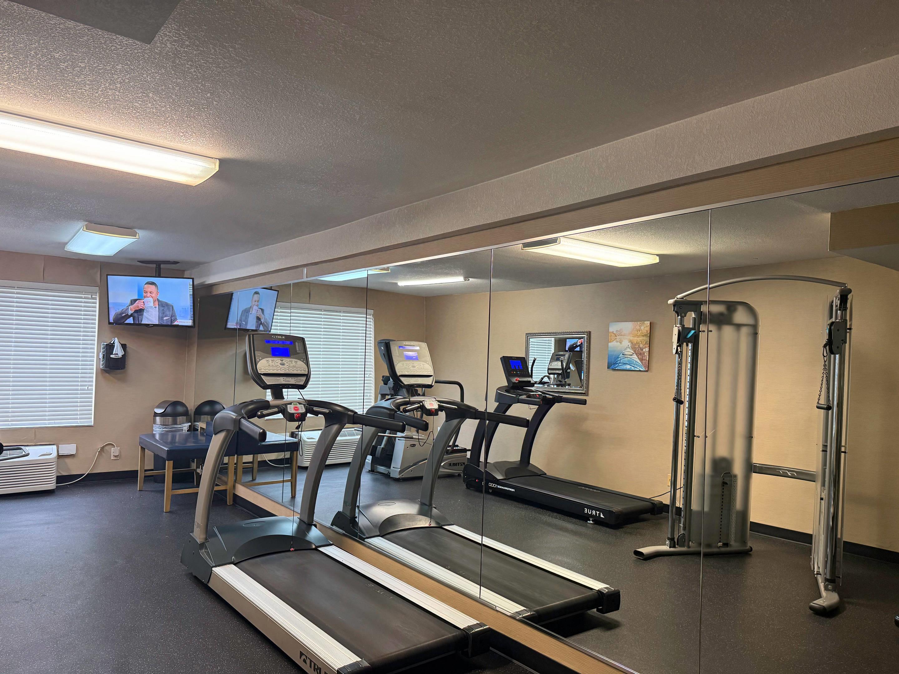 Fitness center | Comfort Inn Falls Church - Tysons Corner